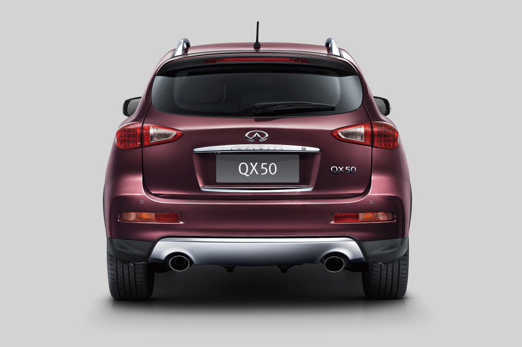 2016-Infiniti-QX50-rear-end
